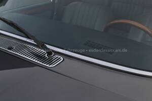 Immagine 20/46 di Jaguar XJ 12 (1986)