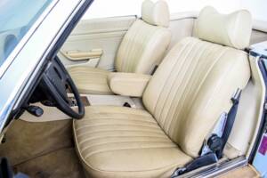 Immagine 24/50 di Mercedes-Benz 450 SL (1978)