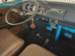 Bild 23/47 von Volkswagen T2b Kleinbus (1977)
