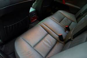 Image 27/45 of ALPINA B5 (2005)