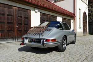 Bild 30/42 von Porsche 911 2.0 T (1968)