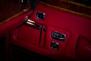 Imagen 63/100 de Rolls-Royce Corniche IV (1995)