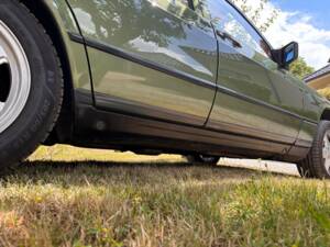 Image 5/18 of Mercedes-Benz 190 D 2.5 (1986)