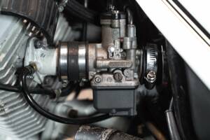 Image 16/33 de Moto Guzzi DUMMY (1990)