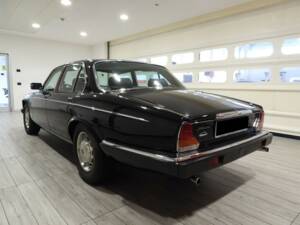 Bild 3/15 von Jaguar XJ6 3.2 (1984)