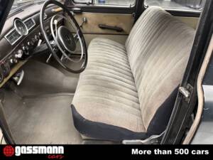 Imagen 9/15 de Mercedes-Benz 180 b (1961)