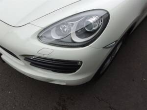 Bild 35/99 von Porsche Cayenne S (2010)