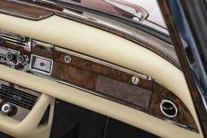 Image 28/39 de Mercedes-Benz 280 SE 3,5 (1971)
