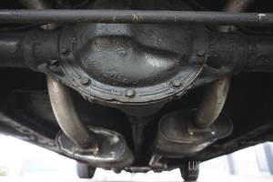 Image 36/38 of Chevrolet Camaro LT (1974)