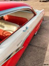 Immagine 10/17 di Ford Fairlane 500 Club Victoria (1956)