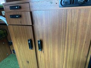 Image 66/100 of Volkswagen T2b Westfalia (1979)