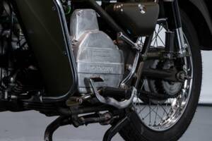 Image 30/50 of Moto Guzzi DUMMY (1976)