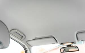 Image 38/55 of BMW 740i (1997)