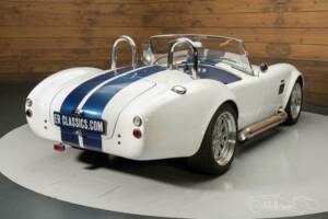 Bild 8/19 von AC Cobra 427 (1965)