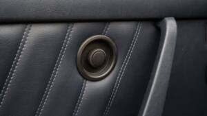 Afbeelding 18/25 van Porsche 911 Carrera 2 (1990)