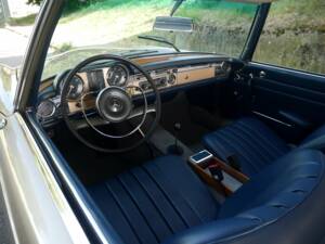 Afbeelding 15/30 van Mercedes-Benz 230 SL (1966)