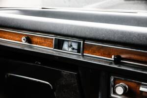 Bild 29/45 von BMW 3,0 Si (1976)