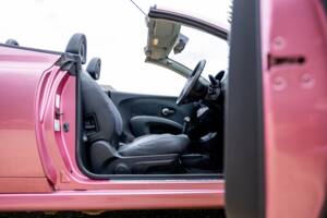 Image 24/29 of Nissan Micra C+C 1.6 (2006)