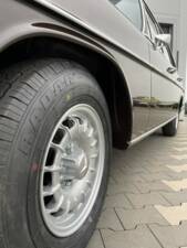 Bild 6/25 von Mercedes-Benz 200 (1969)