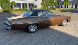 Image 6/8 of Plymouth Satellite (1974)