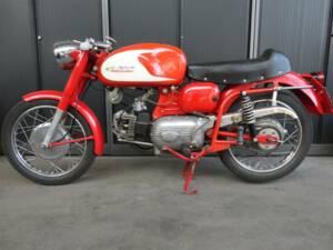 Image 7/9 of Aermacchi DUMMY (1964)