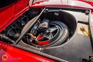 Image 39/49 of Ferrari 208 GTS Turbo (1989)