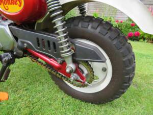 Immagine 30/36 di Honda Z 50 Monkey (2000)