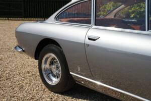 Immagine 48/50 di Ferrari 330 GT 2+2 (1965)