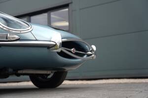 Image 29/50 de Jaguar Type E 3.8 (1962)