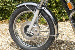 Image 33/39 of Triumph T 150 V Trident (1973)
