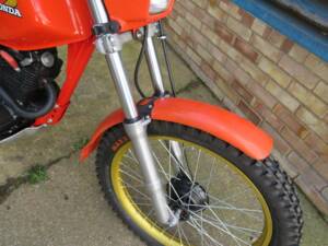 Bild 28/38 von Honda DUMMY (1983)