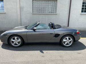 Imagen 8/22 de Porsche Boxster (2000)