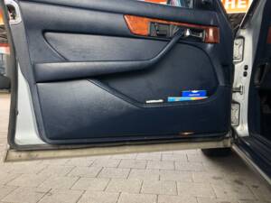 Afbeelding 6/15 van Mercedes-Benz 500 SEL (1983)