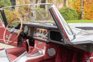 Bild 22/28 von Jaguar E-Type 3.8 (1964)