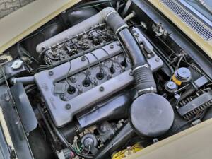 Image 6/29 of Alfa Romeo 2600 Sprint (1966)