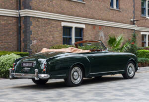 Bild 5/33 von Bentley S1 DHC Park Ward (1956)