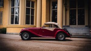 Image 3/27 of MG TF 1500 (1955)