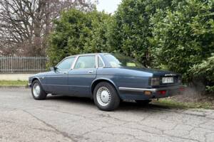 Immagine 4/31 di Jaguar XJ 40 (XJ-R) (1989)