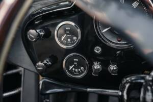 Afbeelding 46/75 van Aston Martin DB 5 Volante (1964)