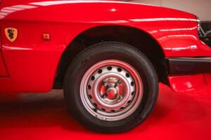 Image 5/24 of Alfa Romeo 2.0 Spider (1987)