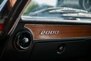 Image 44/45 of Alfa Romeo 2000 GT Veloce (1975)
