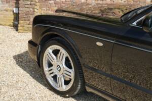 Image 24/50 of Bentley Arnage T (2007)