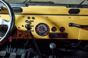 Obraz 40/133 pojazdu Jeep CJ-7 2.4L Diesel (1980)