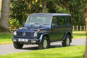 Bild 10/39 von Mercedes-Benz 300 GE (lang) (1995)