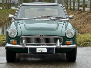 Immagine 2/40 di MG MGC GT (1968)
