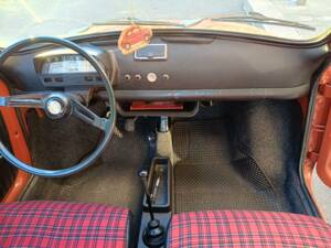 Image 28/50 of FIAT 500 L (1971)