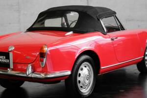 Afbeelding 38/46 van Alfa Romeo Giulia 1600 Spider (1963)
