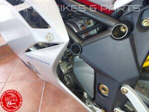 Afbeelding 36/47 van MV Agusta F4 1000 S (2004)