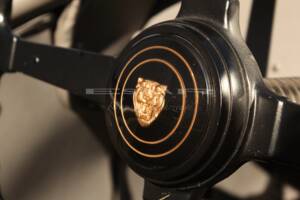 Image 8/24 de Jaguar XK 140 SE OTS (1957)