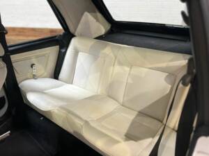 Immagine 13/68 di Volkswagen Golf III GTI 2.0 (1993)